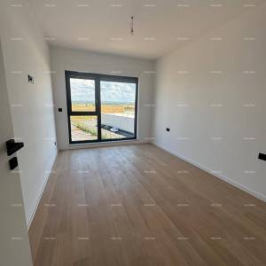UMAG – Novogradnja! Stan s vrtom i terasom u modernom stambenom kompleksu, 0-16