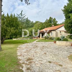 UMAG, OKOLICA - Idilična kuća na osami, blizina mora