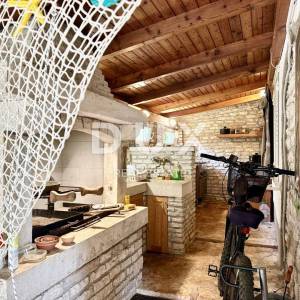 UMAG, OKOLICA - Idilična kuća na osami, blizina mora