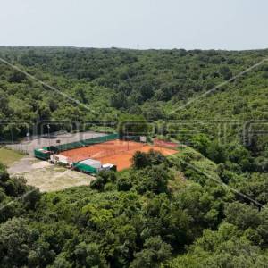 Unikatna vila sa čarobnim pogledom u Njivicama, Krk