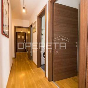 Uređen trosoban stan s privatnim vrtom i terasom, 89 m², prizemlje, Mocire, Zada