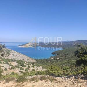 Ustrine, poljoprivredno zemljište 1.602m2