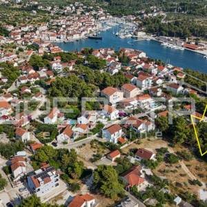 Uživajte u ljepoti Brača – Građevinsko zemljište s infrastrukturom, Milna