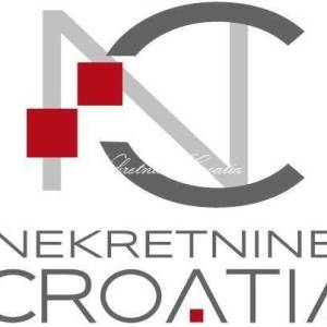 VARAŽDIN, BAROKNA JEZGRA: EKSKLUZIVAN UREDSKI PROSTOR 