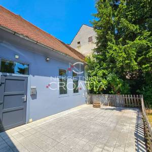 VARAŽDIN: KUĆA U NIZU, CENTAR