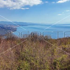 Veće građevinsko zemljište na 400m visine u brdu iznad Opatije,6432 m2