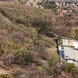 Veće građevinsko zemljište na 400m visine u brdu iznad Opatije,6432 m2