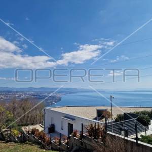 Veće građevinsko zemljište na 400m visine u brdu iznad Opatije,6432 m2