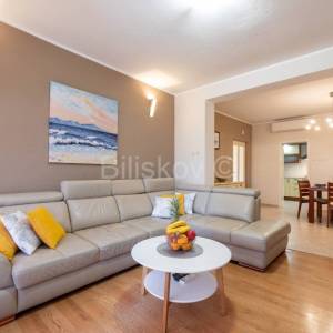 Vela Luka, prodaja 3 kuće u nizu, 1500m2 parcela