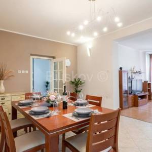 Vela Luka, prodaja 3 kuće u nizu, 1500m2 parcela