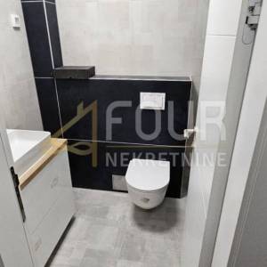 Velika Gorica, dvoetažni 3s+db, 141.91m2, terasa