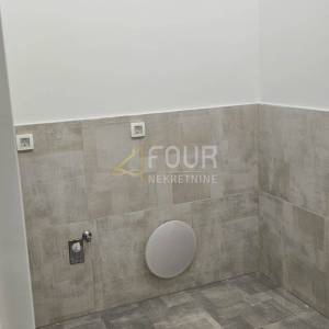 Velika Gorica, dvoetažni 3s+db, 141.91m2, terasa