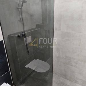 Velika Gorica, dvoetažni 3s+db, 141.91m2, terasa