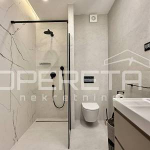 Vila s panoramskim pogledom na more i Velebit, 275m2
