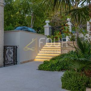 VILLA S DUŠOM - CRIKVENICA