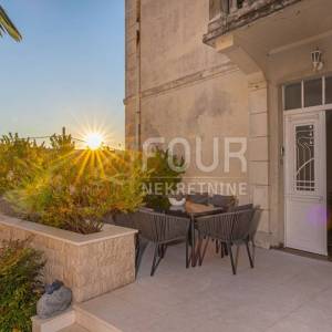 VILLA S DUŠOM - CRIKVENICA
