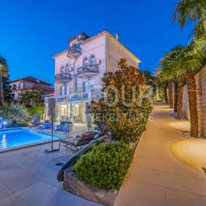 VILLA S DUŠOM - CRIKVENICA