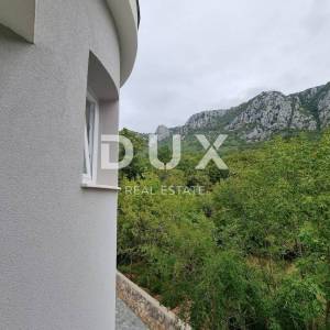 VINODOLSKA DOLINA, BRIBIR - Stan 60m2 sa dva balkona
