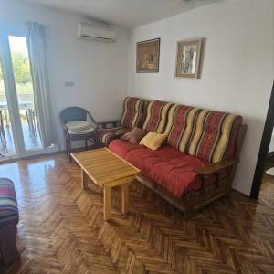 Vir, kuća s okućnicom površine 147m2, PRILIKA!