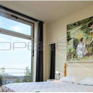 Vis Kut, nova dizajnerska villa s bazenom i pogledom na more