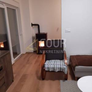 Viškovo, 60.01m2, 2s+db, lođa, pogled na more