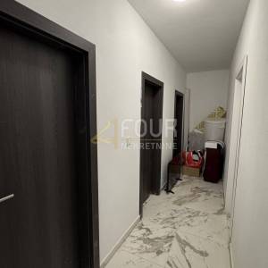 Viškovo, 60.01m2, 2s+db, lođa, pogled na more