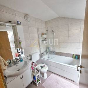 Viškovo, 84.32m2, dvoetažni stan 3s+db, terasa
