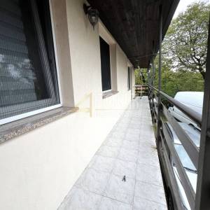 Viškovo, etaža s okućnicom, 111.51m2, konoba, garaža