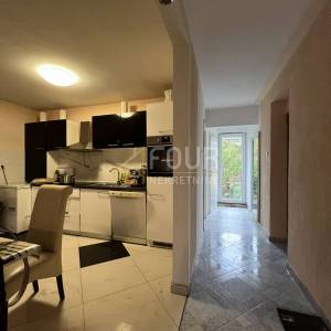 Viškovo, etaža s okućnicom, 111.51m2, konoba, garaža