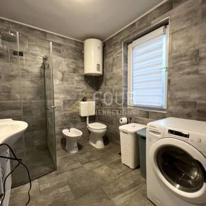 Viškovo, etaža s okućnicom, 111.51m2, konoba, garaža