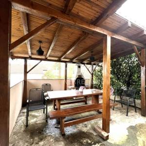 Viškovo, etaža s okućnicom, 111.51m2, konoba, garaža