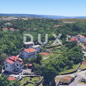 VIŠKOVO - građevinsko zemljište 1648m2 s dva prilazna puta