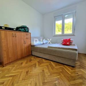 VIŠKOVO, KOSI - 2S+DB, balkon, novija gradnja