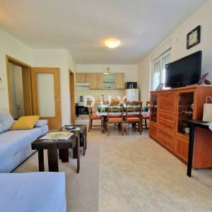 VIŠKOVO, KOSI - 2S+DB, balkon, novija gradnja