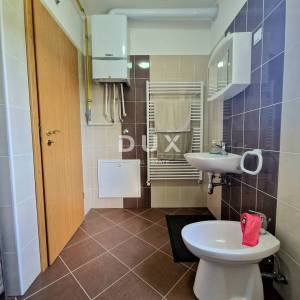 VIŠKOVO, KOSI - 2S+DB, balkon, novija gradnja