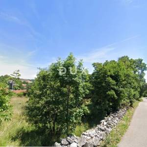 VIŠKOVO MARČELJI-  građevinsko zemljište 4701m2 sa pogledom na more za stambenu zgradu stanove/ obiteljsku kuću 