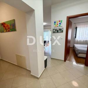 VIŠKOVO, MARINIĆI - 2S+DB, terasa, konoba 55 m2, okućnica 130m2