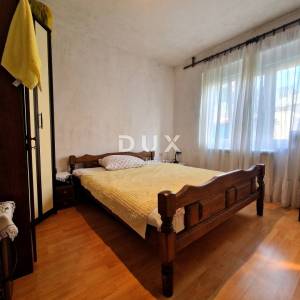 VIŠKOVO, MARINIĆI - 3S+DB s okućnicom od 290m2