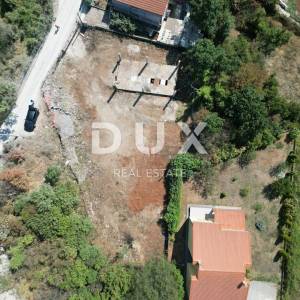 VIŠKOVO, MARINIĆI- građevinsko zemljište 1700m2 za stambenu zgradu - stanove/ obiteljsku kuću 