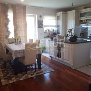 Viškovo, Saršoni, samostojeća kuća 240m2
