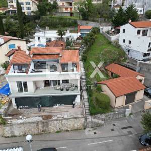 VOLOSKO, OPATIJA- stan 121m2 s panoramskim pogledom na more