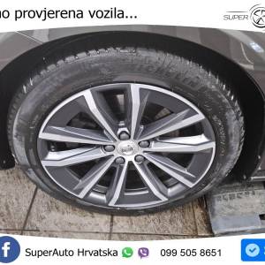 Volvo V60 B4 Aut. Momentum 197 KS, LED+TEM+GR SJED+PANO+VIRT+ASIST