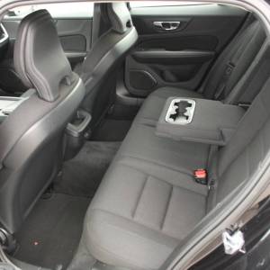 Volvo V60 Karavan 2.0D B4 AUTOMATIK *LED,NAVIGACIJA,KAMERA*
