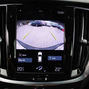 Volvo V60 Karavan 2.0D B4 AUTOMATIK *LED,NAVIGACIJA,KAMERA*