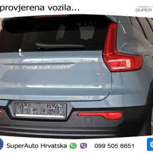 Volvo XC40 2.0 B3 Aut. Momentum 163 KS, LED+TEM+NAVI+ASIST