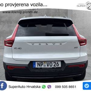 Volvo XC40 2.0 B3 Aut. Plus Dark 163 KS, ACC+LED+360+GR SJED+VIRT+ASIST