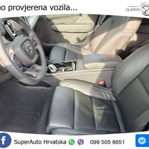 Volvo XC40 2.0 B3 Aut. Plus Bright 163 KS, LED+TEM+GR SJED+KAM+ASIST