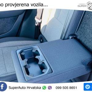 Volvo XC40 2.0 B3 Aut. Plus Dark 163 KS, ACC+KAM+LED+GR SJED+PANO+VIRT+ASIST
