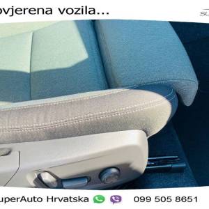 Volvo XC40 2.0 B3 Aut. Plus Dark 163 KS, ACC+KAM+LED+GR SJED+PANO+VIRT+ASIST