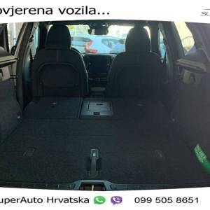Volvo XC40 2.0 B3 Aut. Plus Dark 163 KS, ACC+LED+360+GR SJED+VIRT+PANO